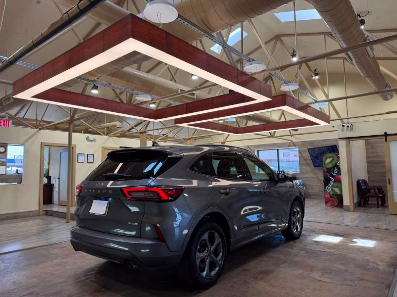 2023 Ford Escape ST-Line Sport Utility 4D AWD