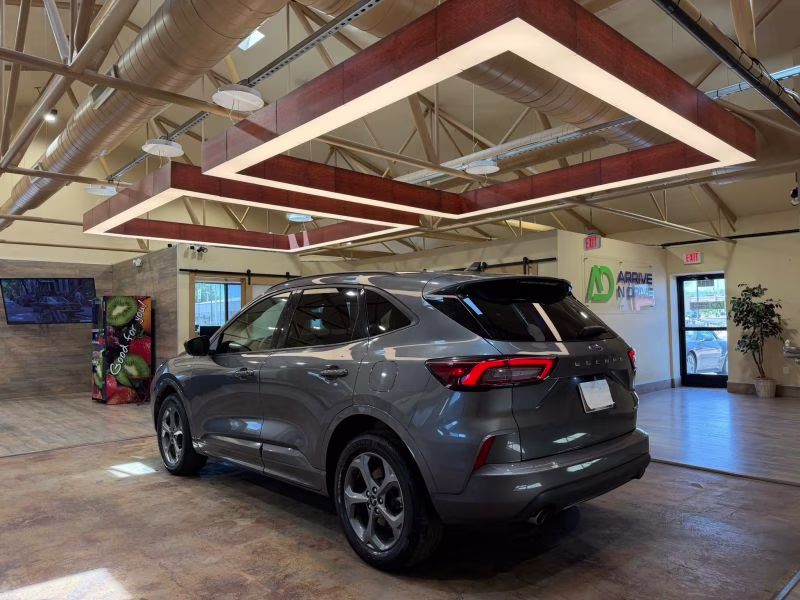 2023 Ford Escape ST-Line Sport Utility 4D AWD