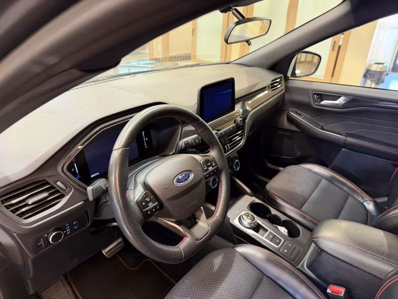 2023 Ford Escape ST-Line Sport Utility 4D AWD