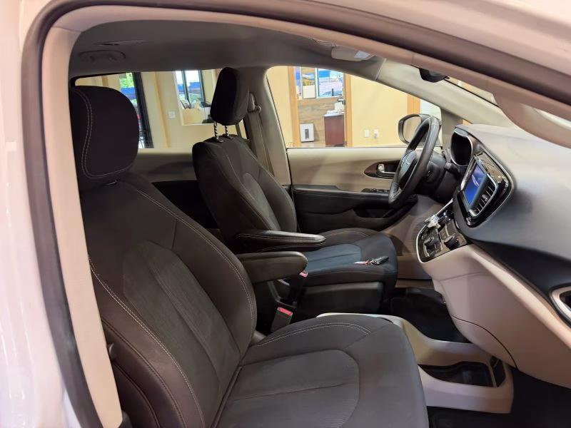 2024 Chrysler Grand Caravan SXT FWD