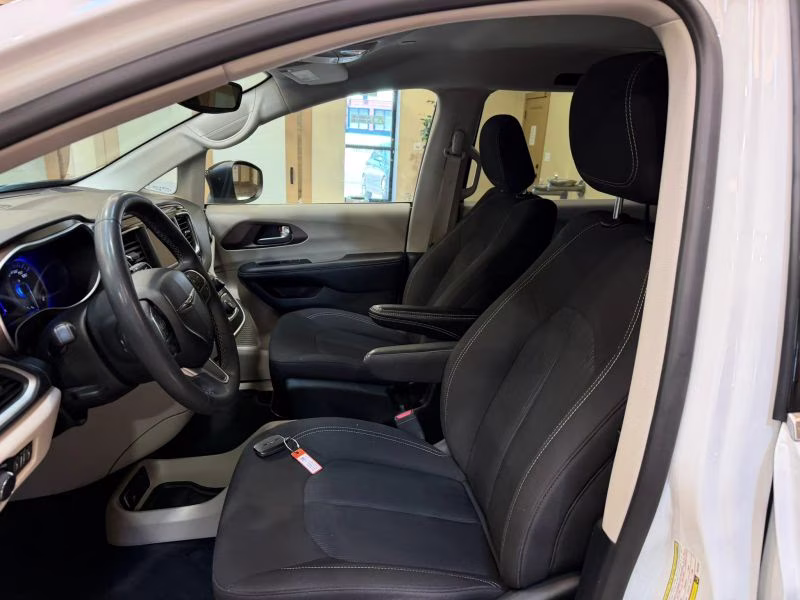 2024 Chrysler Grand Caravan SXT FWD