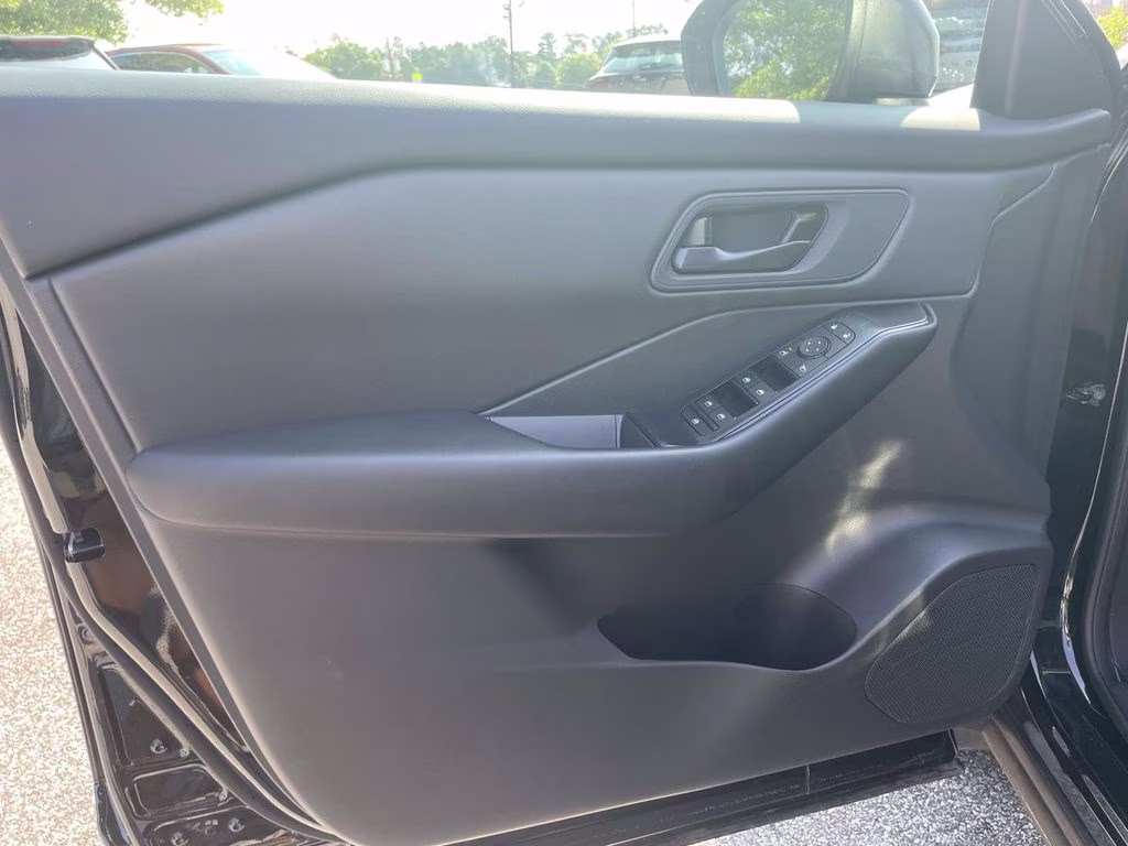 2025 Super Black Nissan Rogue S FWD SUV