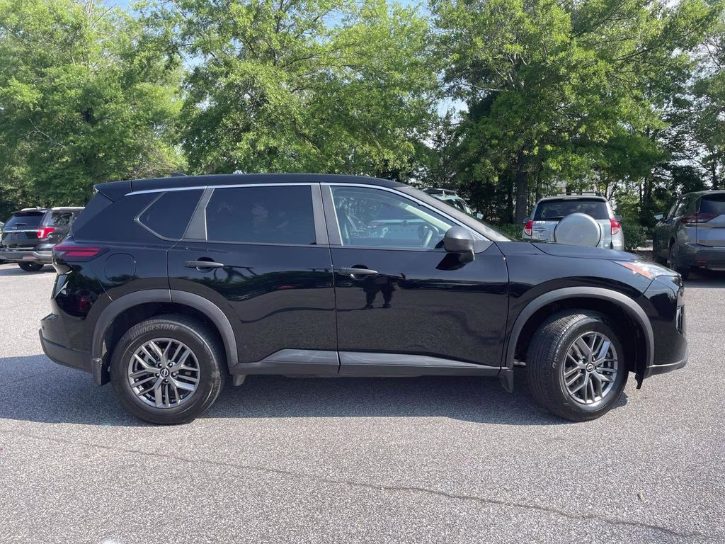 2025 Super Black Nissan Rogue S FWD SUV