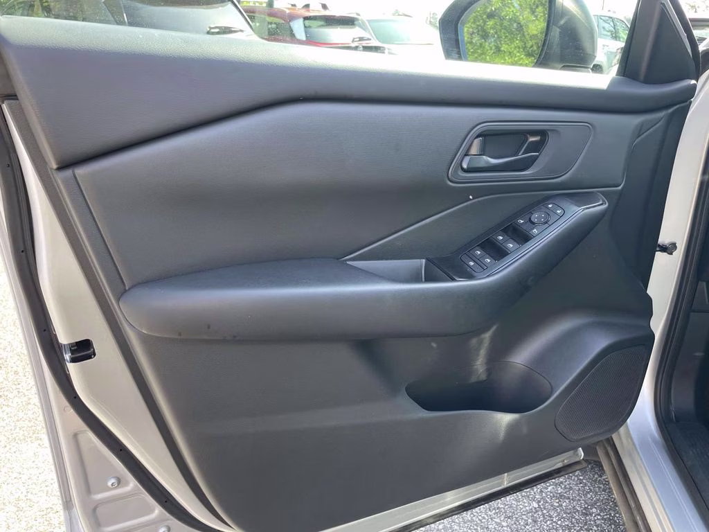 2025 Brilliant Silver Metallic Nissan Rogue S FWD SUV