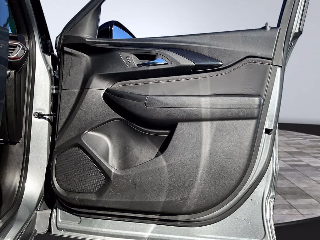 2023 Sterling Gray Metallic Chevrolet Trailblazer RS AWD SUV