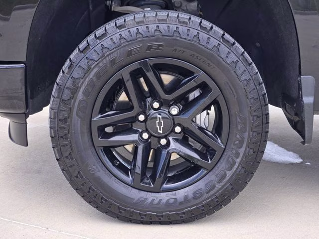 2024 Black Chevrolet Silverado 1500 LT Trail Boss 4X4 Truck