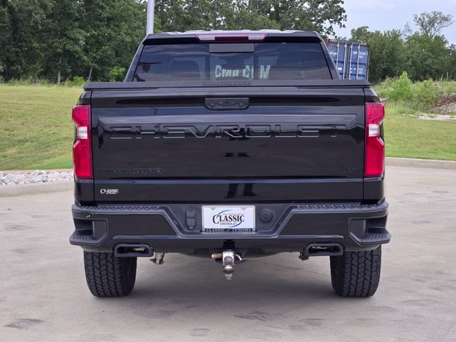 2024 Black Chevrolet Silverado 1500 LT Trail Boss 4X4 Truck