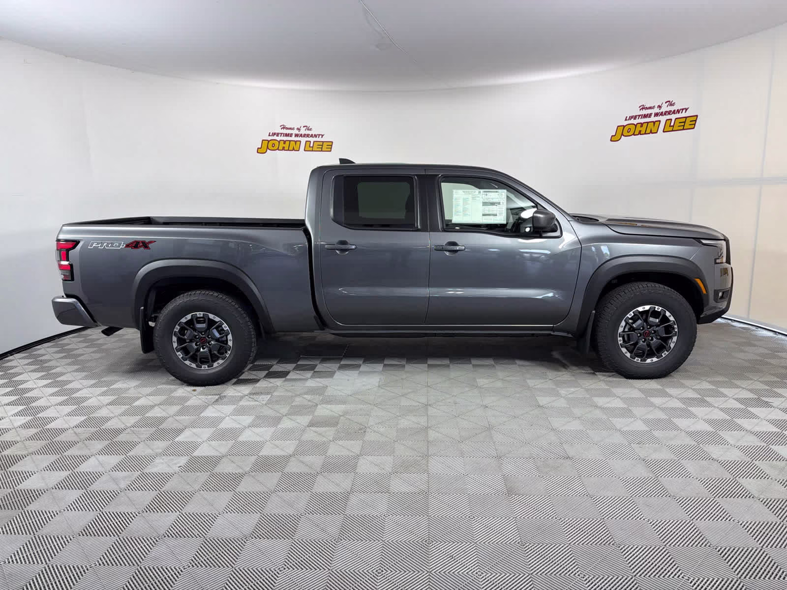 2026 Gun Metallic Nissan Frontier PRO-4X 4X4 Truck