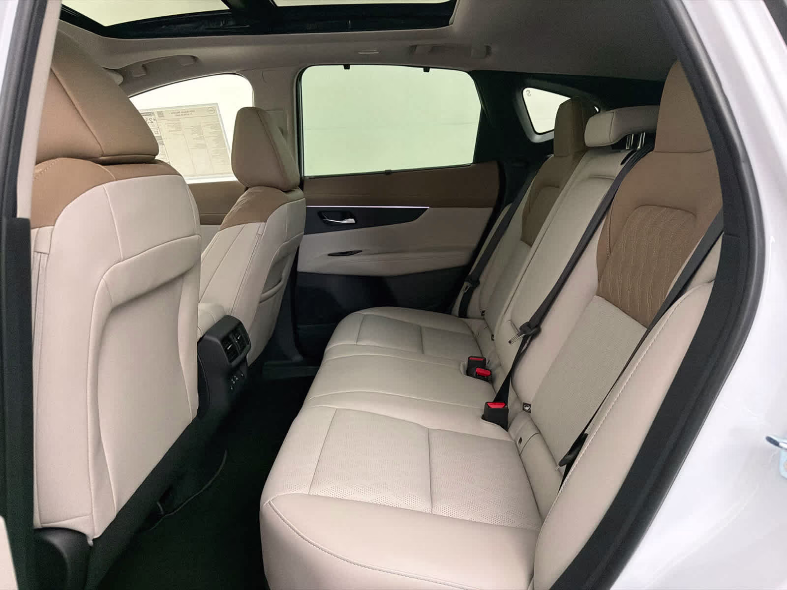 2026 Everest White Pearl Tricoat Nissan Murano Platinum AWD SUV