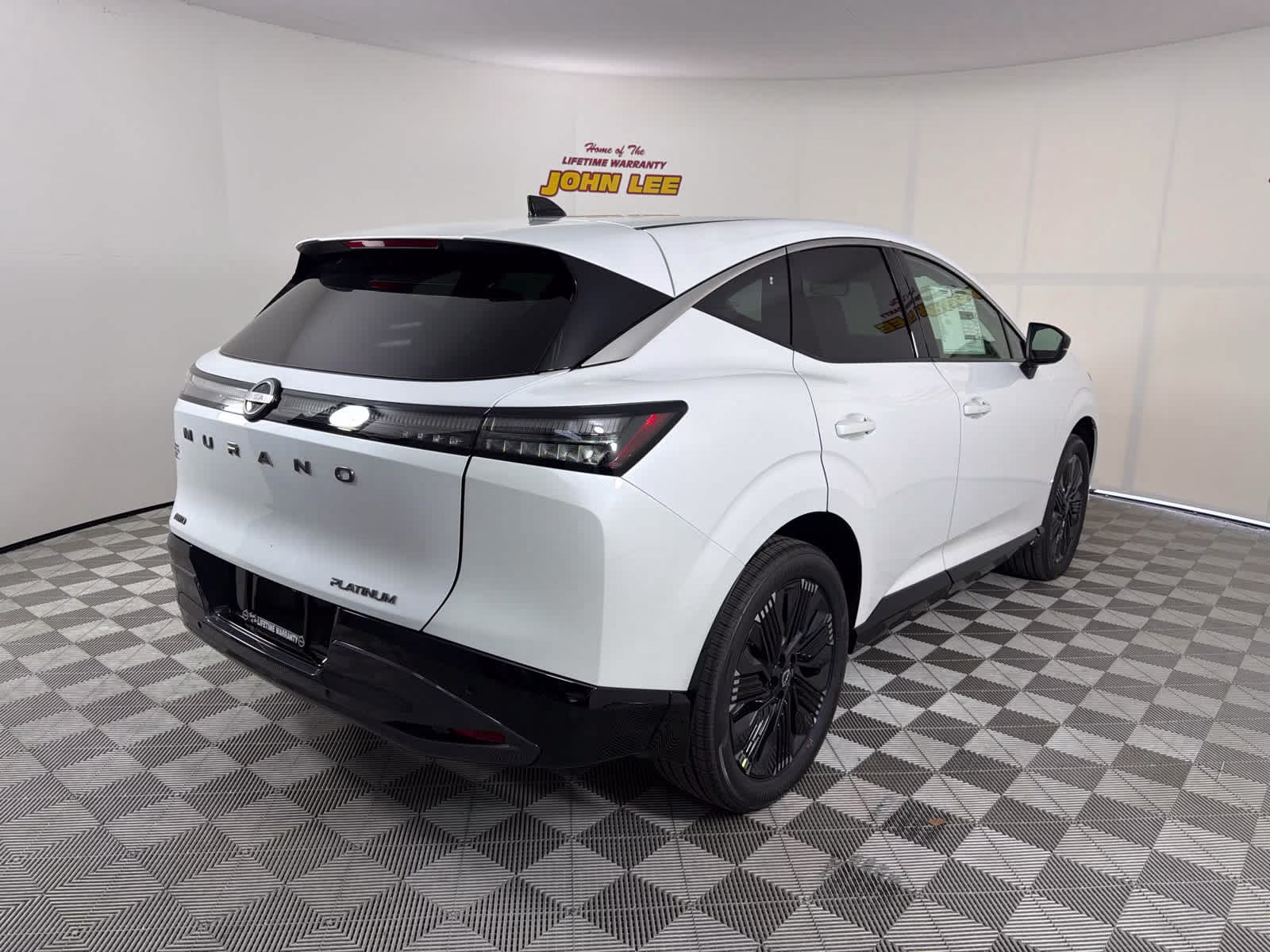 2026 Everest White Pearl Tricoat Nissan Murano Platinum AWD SUV