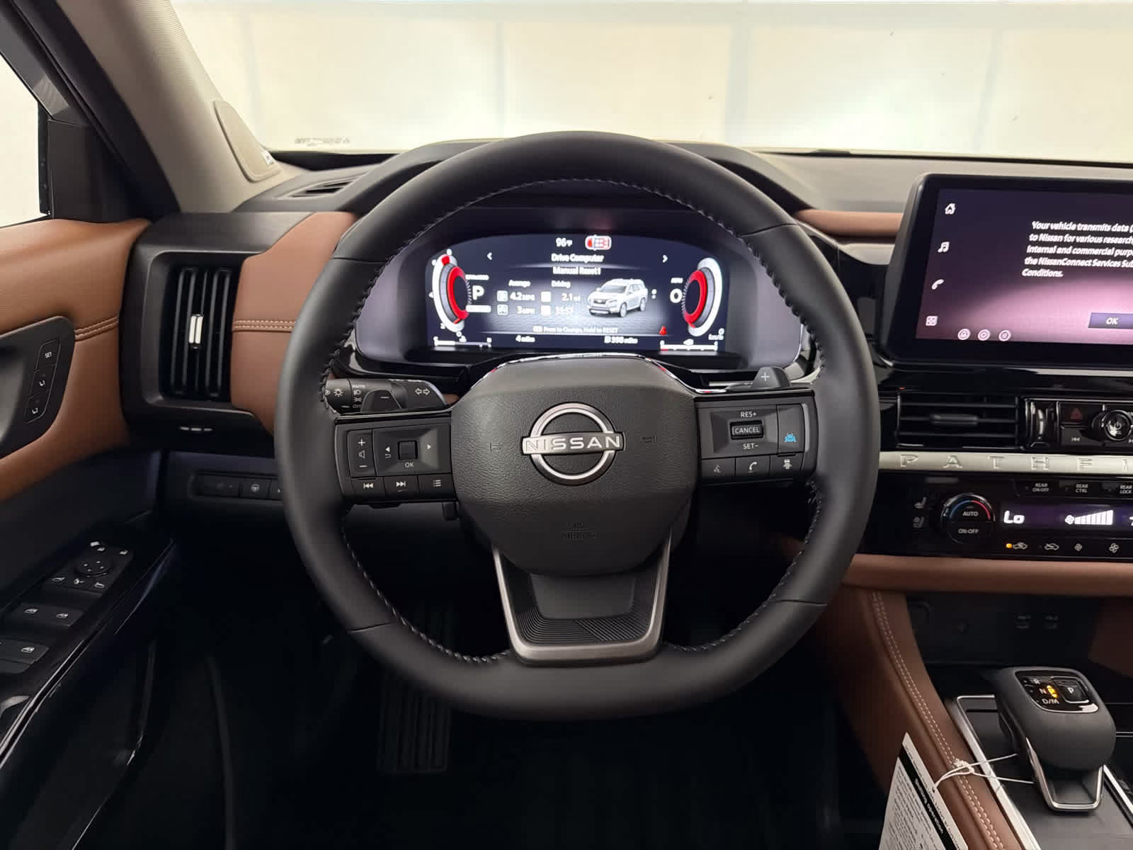 2026 Boulder Gray Pearl Nissan Pathfinder Platinum FWD SUV