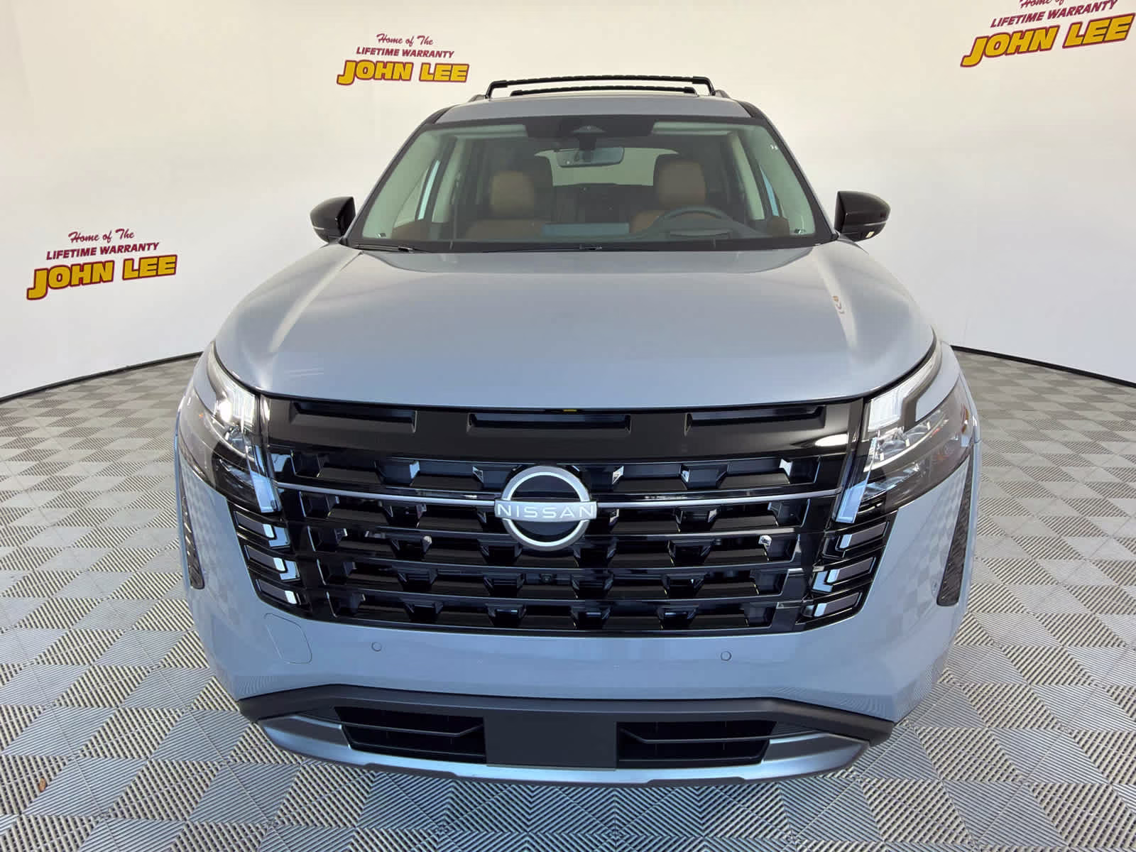 2026 Boulder Gray Pearl Nissan Pathfinder Platinum FWD SUV