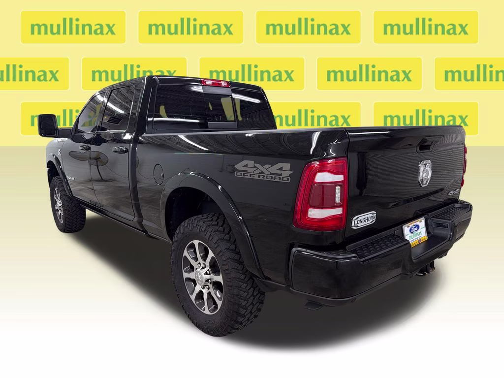2024 Diamond Black Crystal Pearlcoat Ram 2500 Longhorn 4X4 Truck