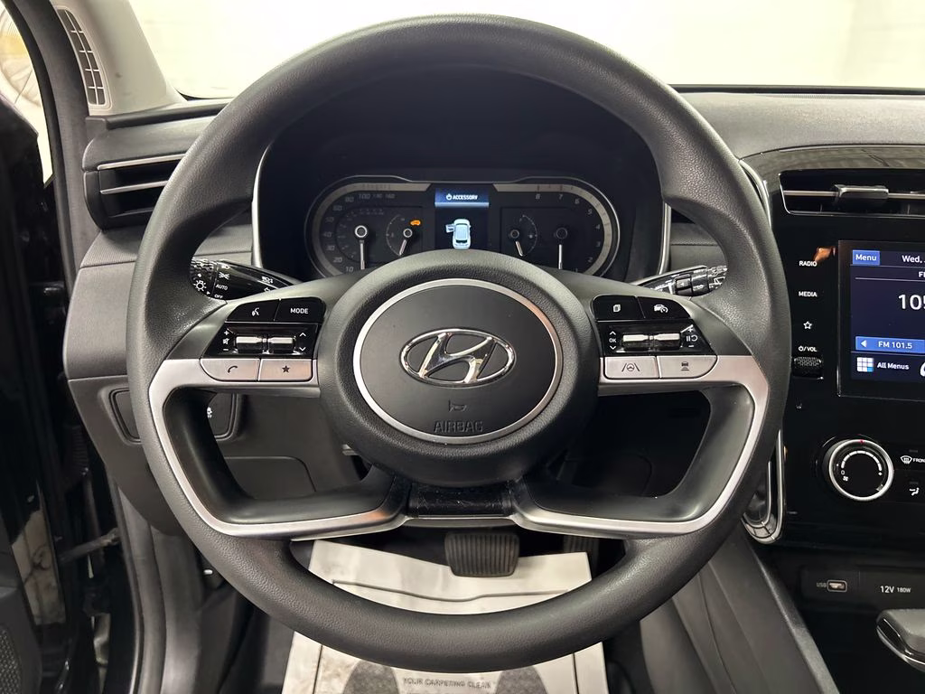 2022 Phantom Black Hyundai Tucson SEL FWD SUV