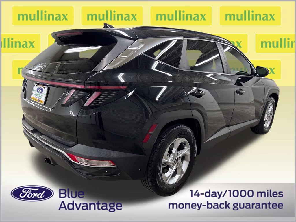 2022 Phantom Black Hyundai Tucson SEL FWD SUV