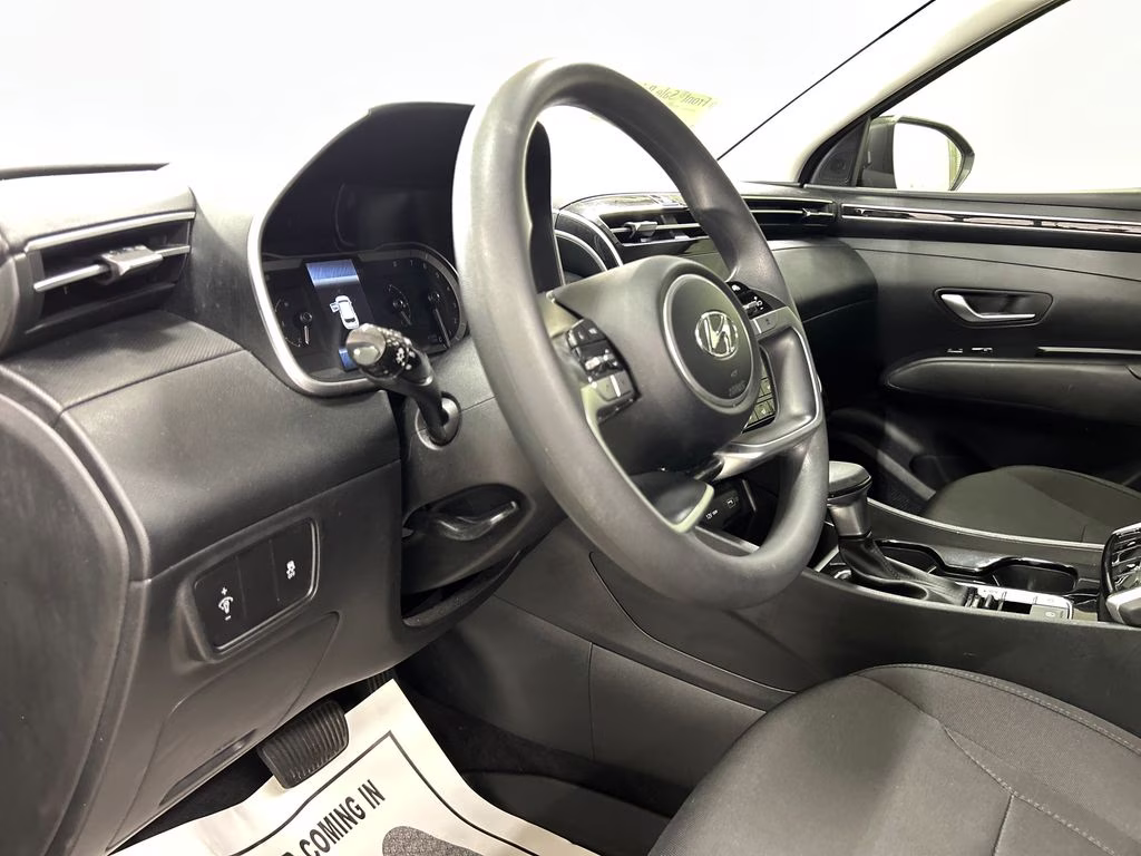 2022 Phantom Black Hyundai Tucson SEL FWD SUV