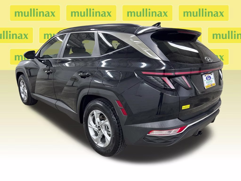 2022 Phantom Black Hyundai Tucson SEL FWD SUV