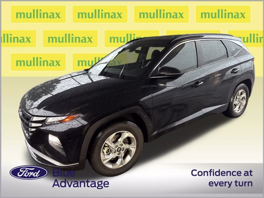 2022 Phantom Black Hyundai Tucson SEL FWD SUV