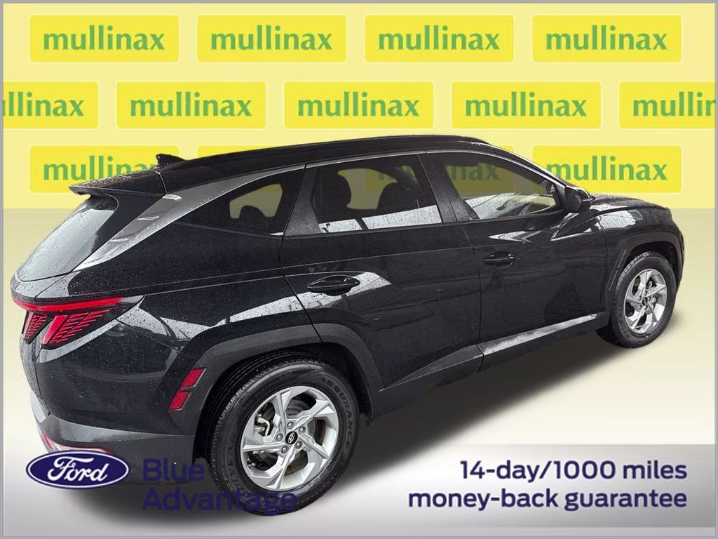 2022 Phantom Black Hyundai Tucson SEL FWD SUV