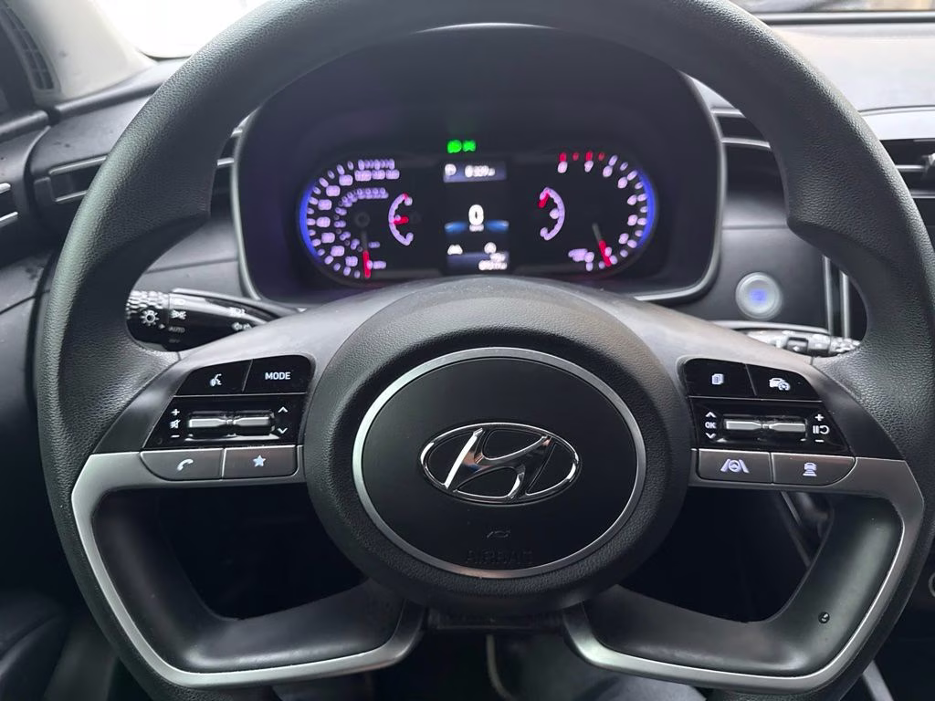2022 Phantom Black Hyundai Tucson SEL FWD SUV