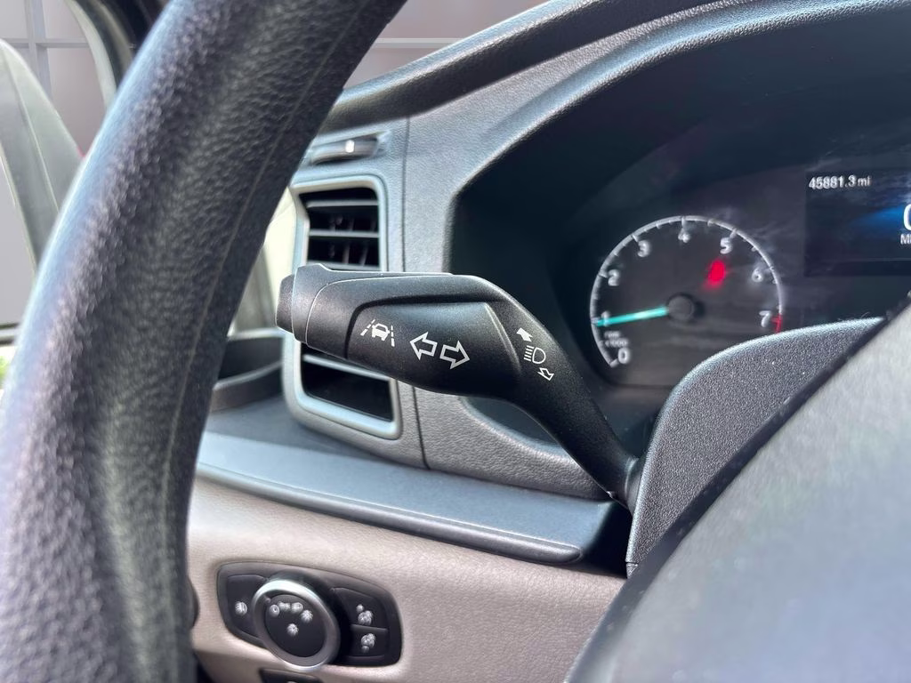 2024 Oxford White Ford Transit-350 XLT RWD Crossover