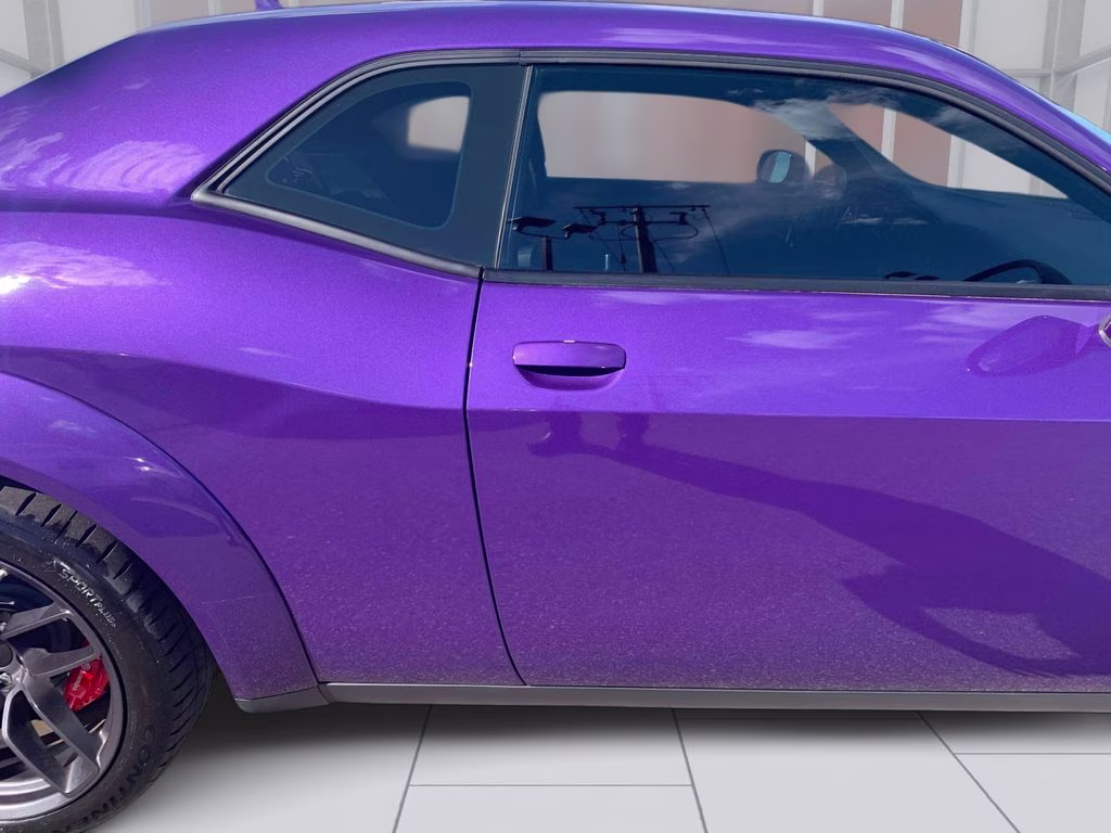 2019 Plum Crazy Pearlcoat Dodge Challenger R/T Scat Pack Widebody RWD Coupe