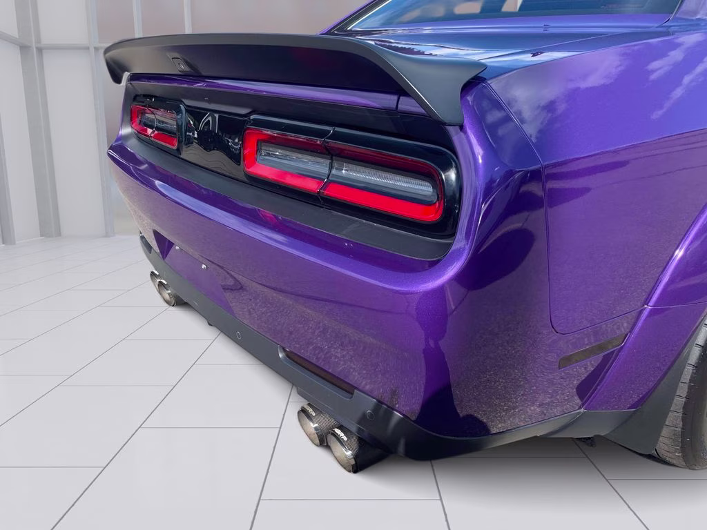 2019 Plum Crazy Pearlcoat Dodge Challenger R/T Scat Pack Widebody RWD Coupe
