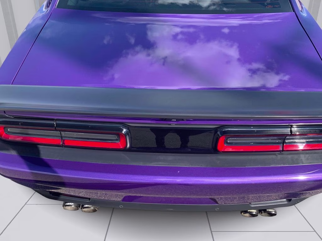 2019 Plum Crazy Pearlcoat Dodge Challenger R/T Scat Pack Widebody RWD Coupe