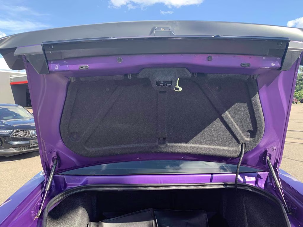 2019 Plum Crazy Pearlcoat Dodge Challenger R/T Scat Pack Widebody RWD Coupe