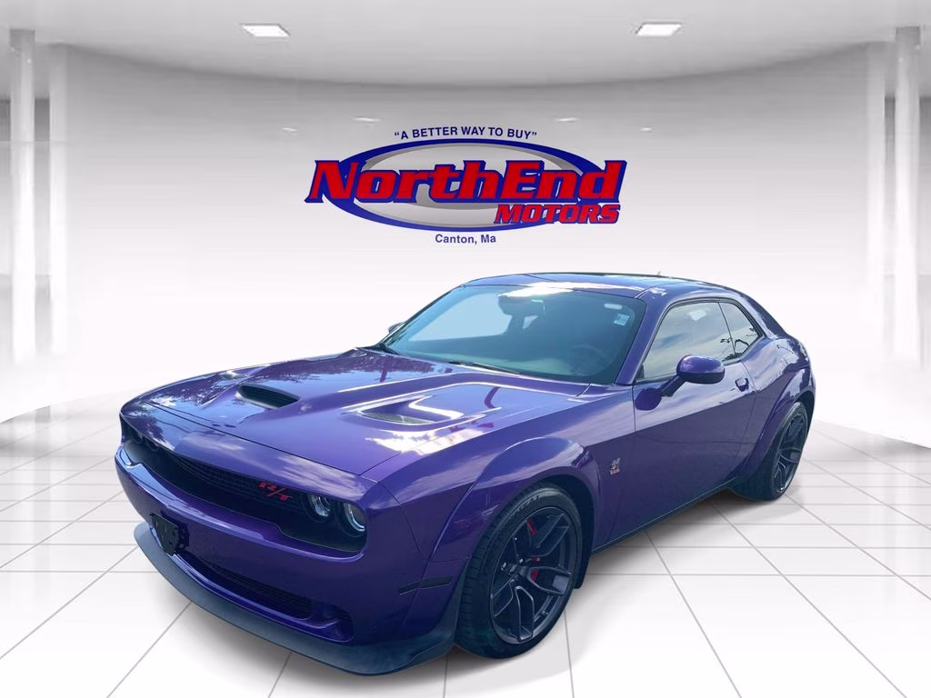 2019 Plum Crazy Pearlcoat Dodge Challenger R/T Scat Pack Widebody RWD Coupe