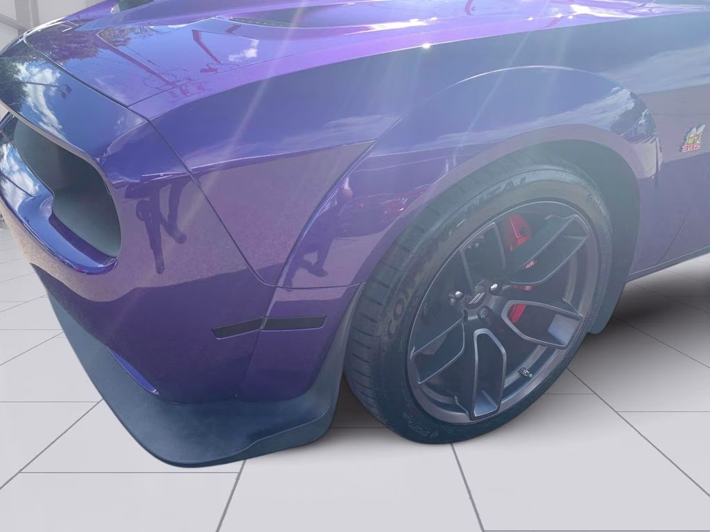 2019 Plum Crazy Pearlcoat Dodge Challenger R/T Scat Pack Widebody RWD Coupe