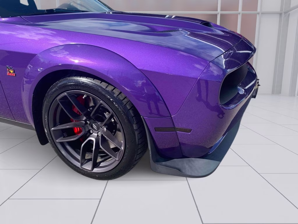 2019 Plum Crazy Pearlcoat Dodge Challenger R/T Scat Pack Widebody RWD Coupe