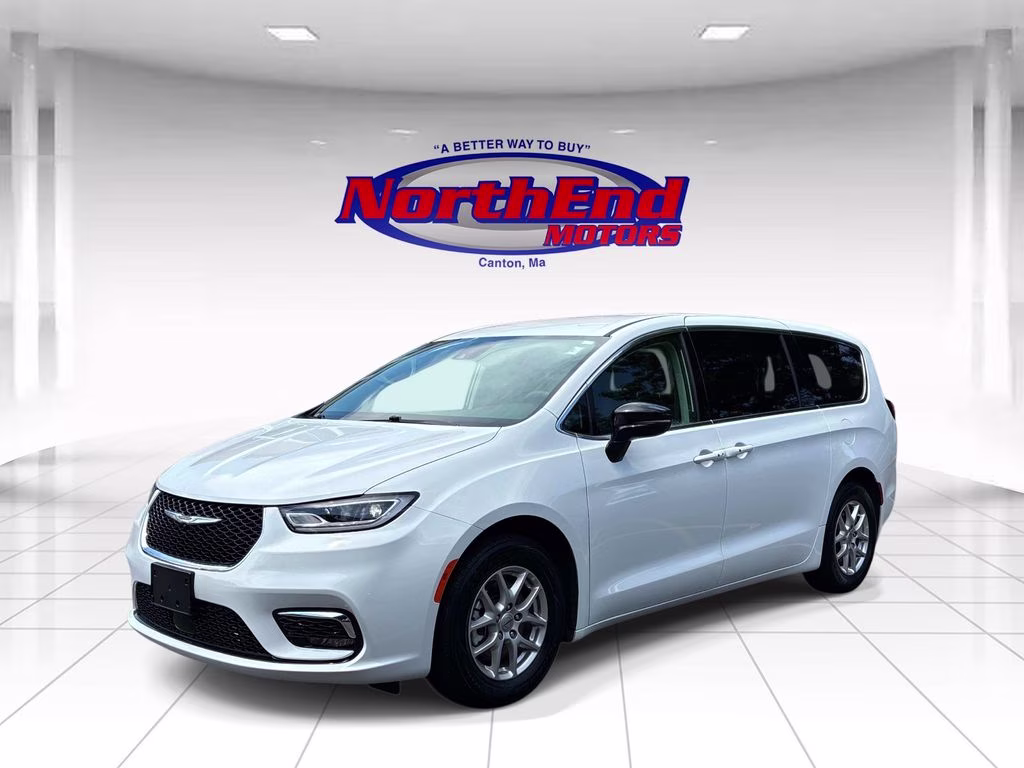 2024 Bright White Clearcoat Chrysler Pacifica Touring L FWD Van