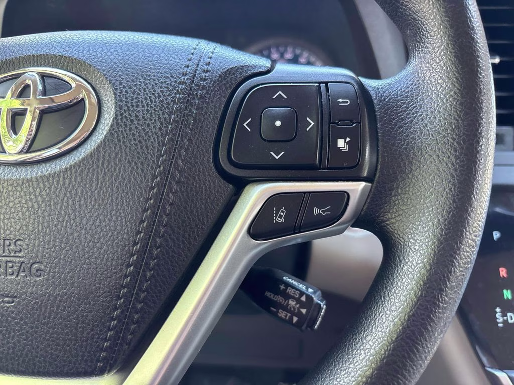 2020 Walnut Toyota Sienna LE AWD Van