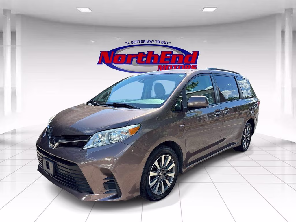 2020 Walnut Toyota Sienna LE AWD Van
