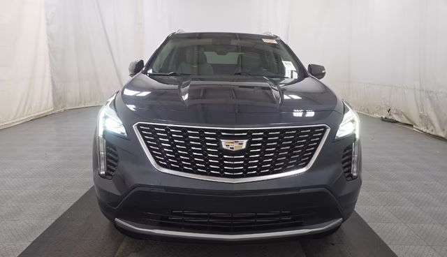 2021 Gray Cadillac XT4 Premium Luxury AWD SUV