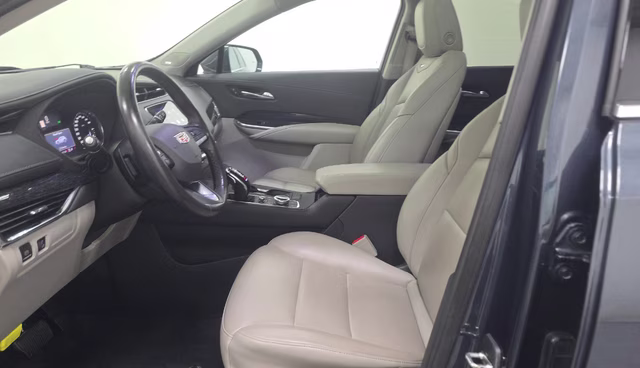 2021 Gray Cadillac XT4 Premium Luxury AWD SUV