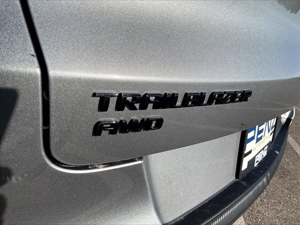 2023 Sterling Gray Metallic Chevrolet Trailblazer RS AWD SUV