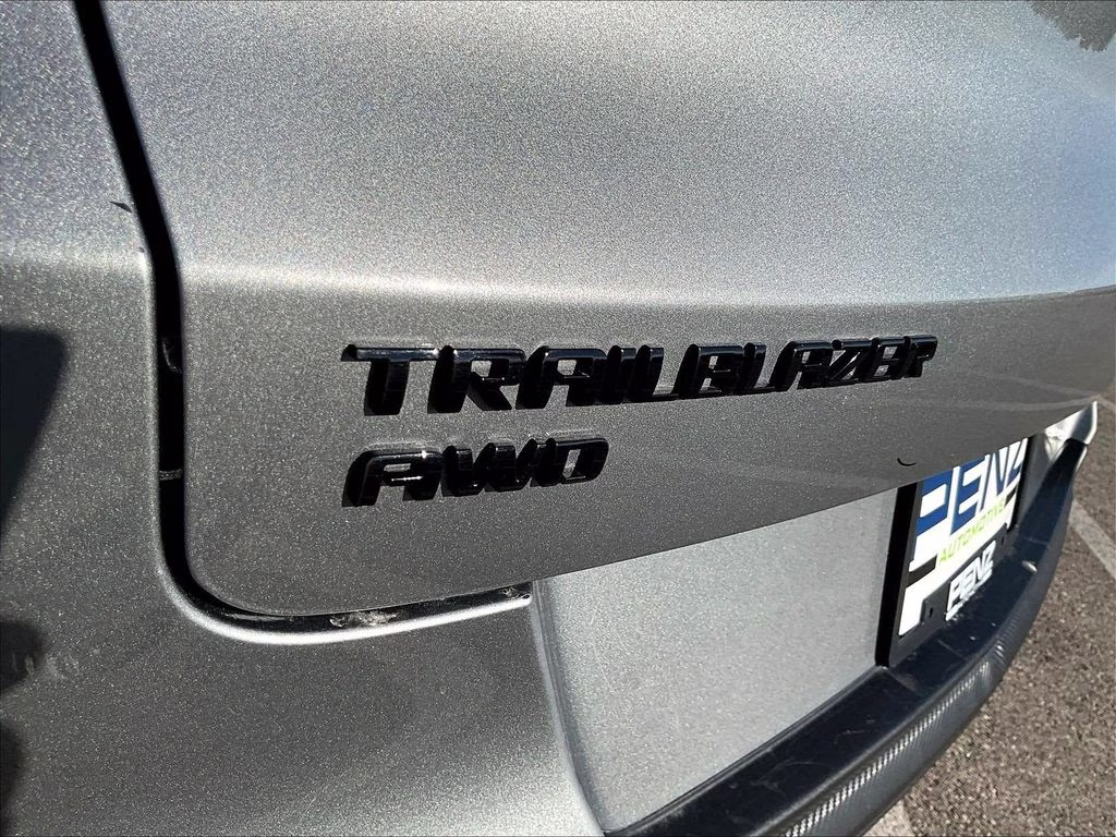 2023 Sterling Gray Metallic Chevrolet Trailblazer RS AWD SUV