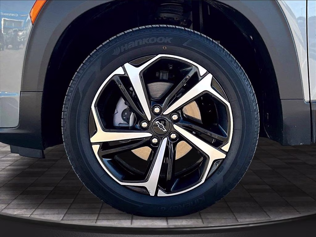2023 Sterling Gray Metallic Chevrolet Trailblazer RS AWD SUV