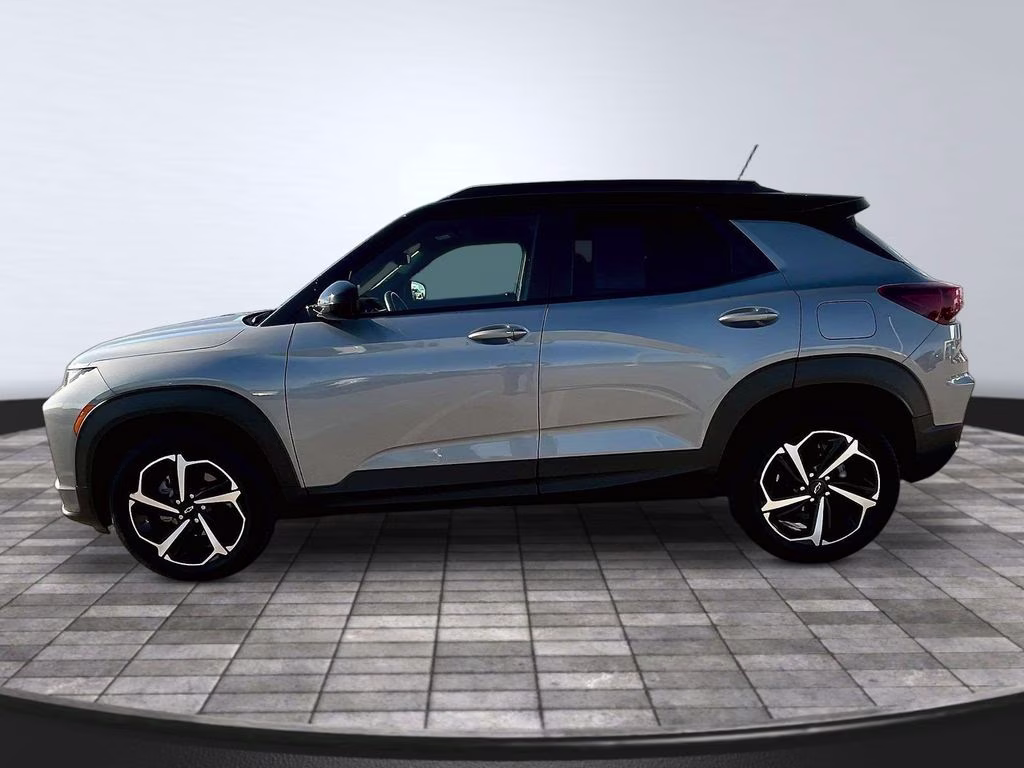 2023 Sterling Gray Metallic Chevrolet Trailblazer RS AWD SUV