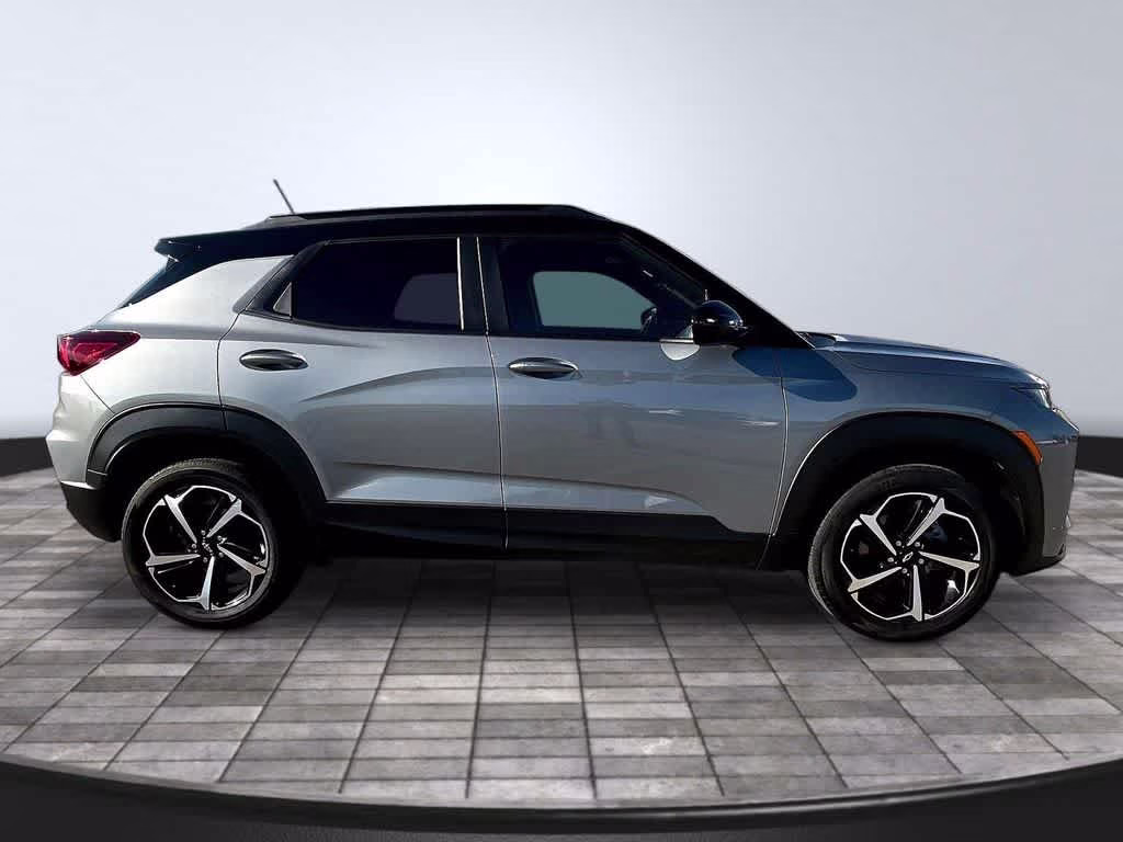 2023 Sterling Gray Metallic Chevrolet Trailblazer RS AWD SUV