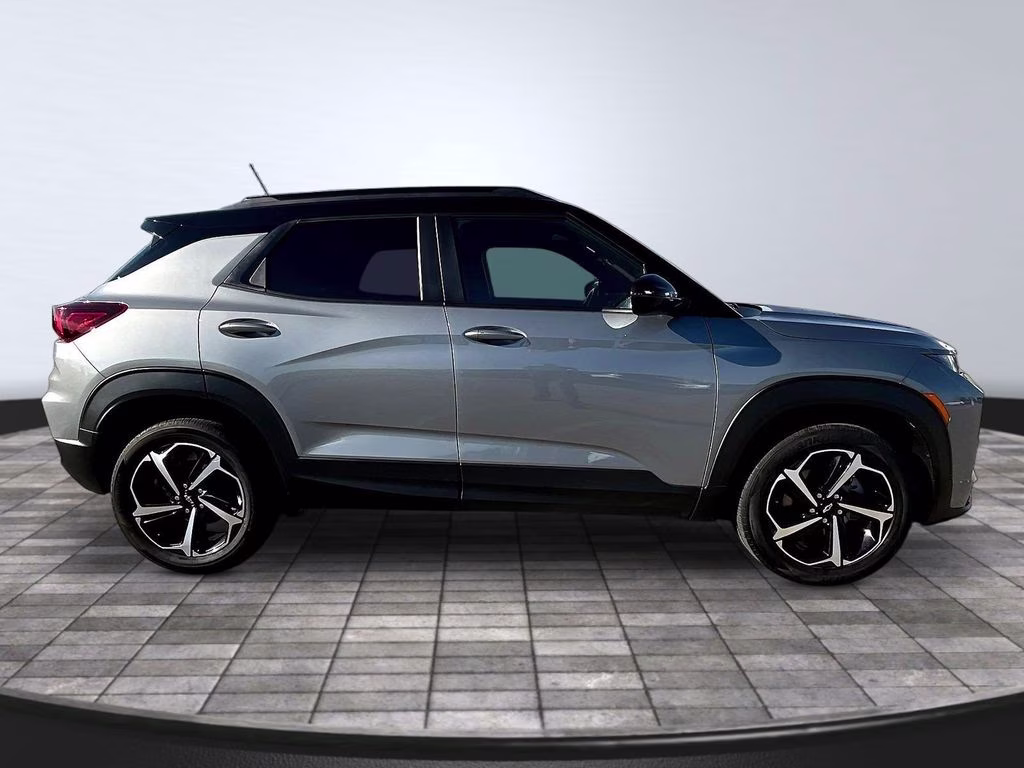 2023 Sterling Gray Metallic Chevrolet Trailblazer RS AWD SUV