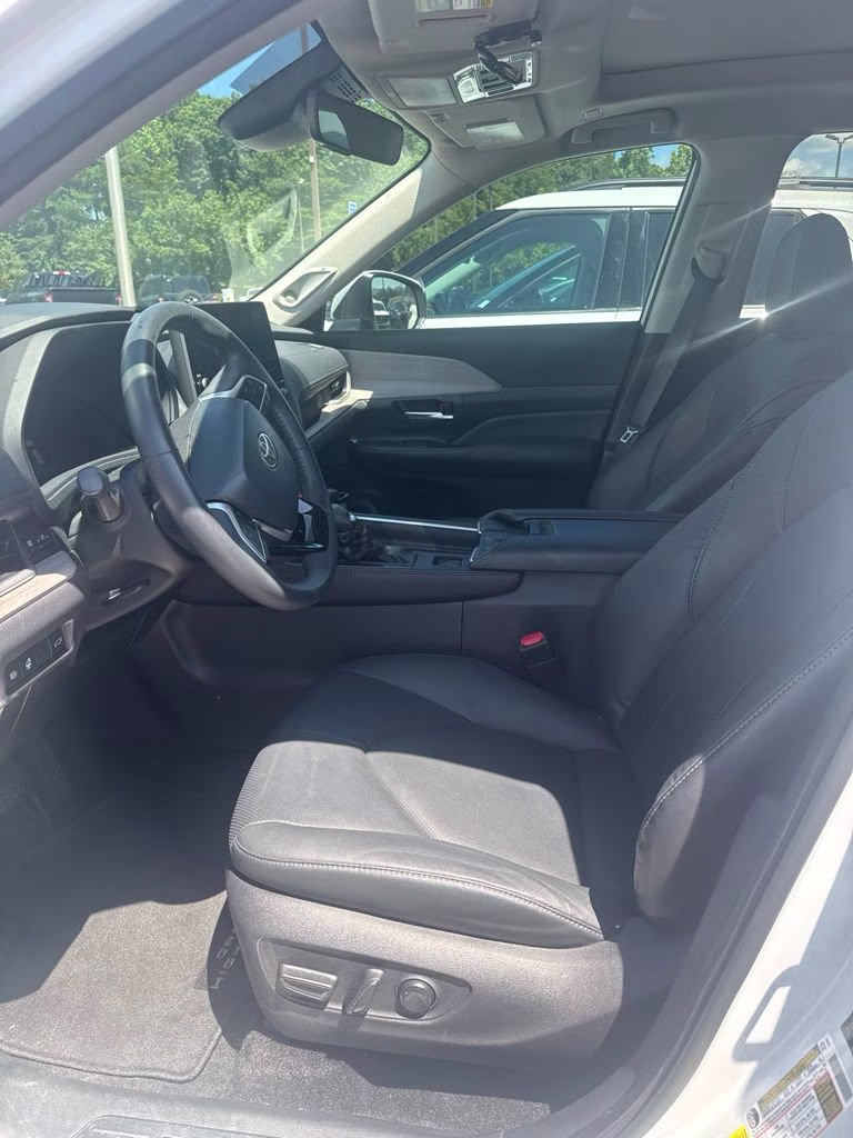2024 Wind Chill Pearl Toyota Grand Highlander Limited FWD SUV