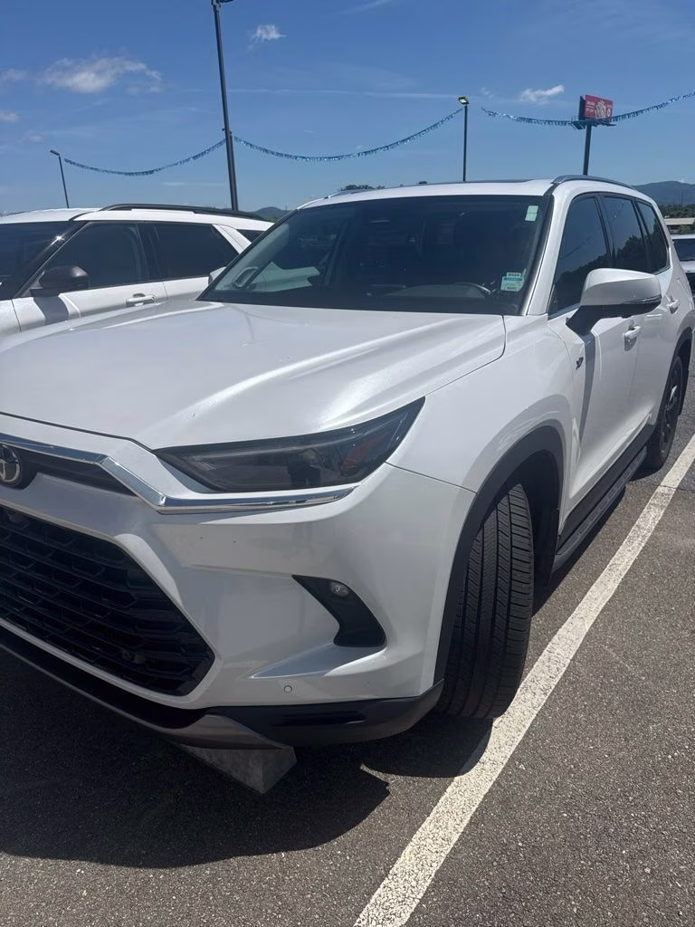 2024 Wind Chill Pearl Toyota Grand Highlander Limited FWD SUV