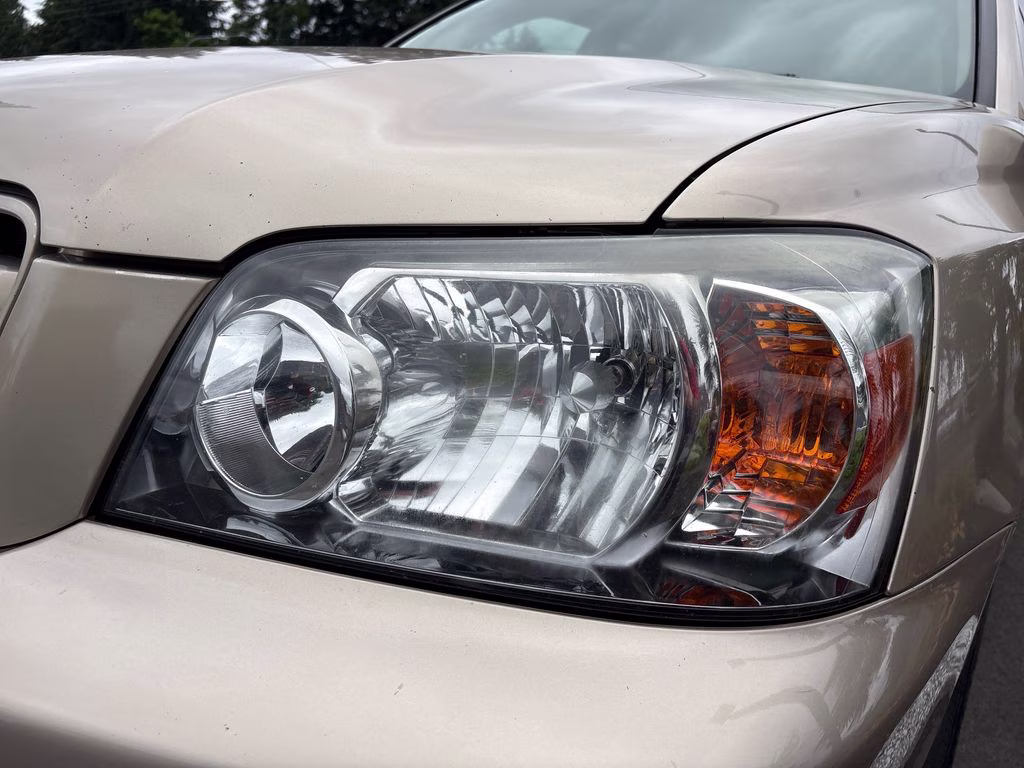 2007 Sonora Gold Pearl Toyota Highlander Base FWD SUV