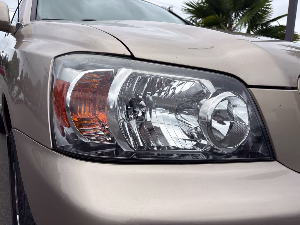 2007 Sonora Gold Pearl Toyota Highlander Base FWD SUV