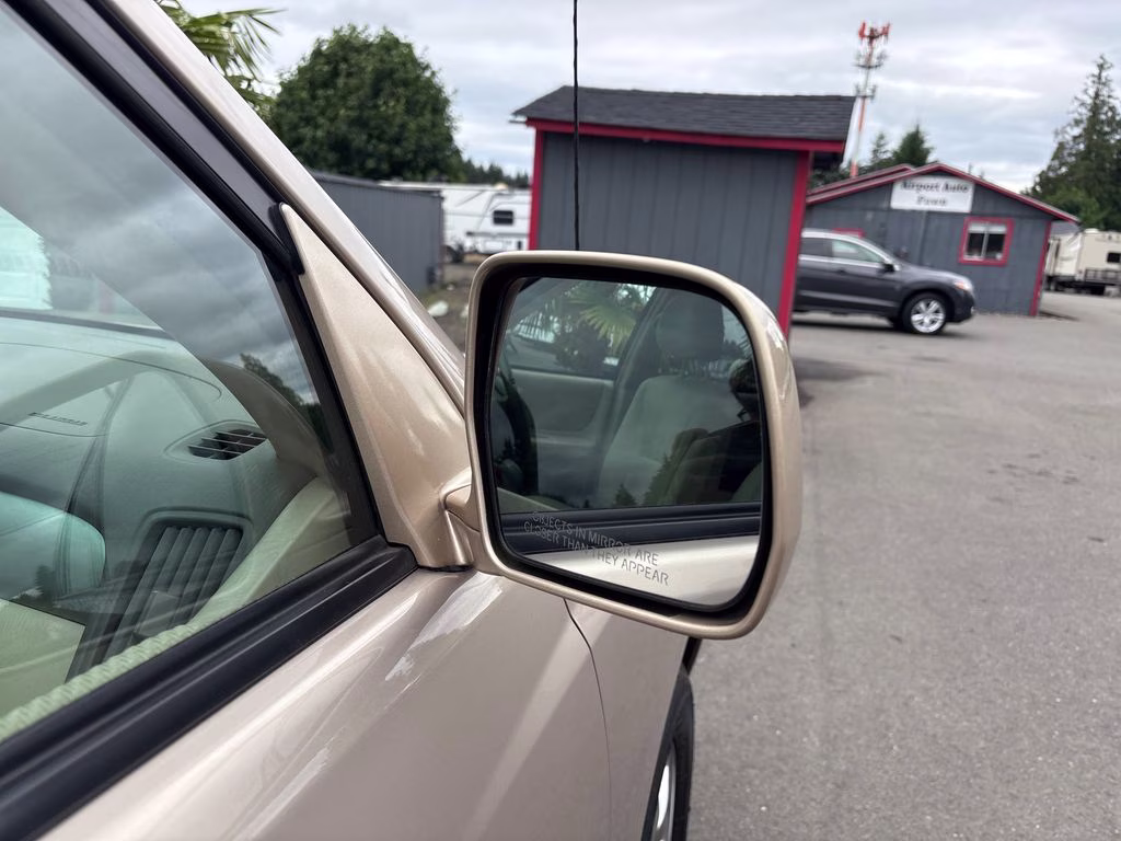 2007 Sonora Gold Pearl Toyota Highlander Base FWD SUV