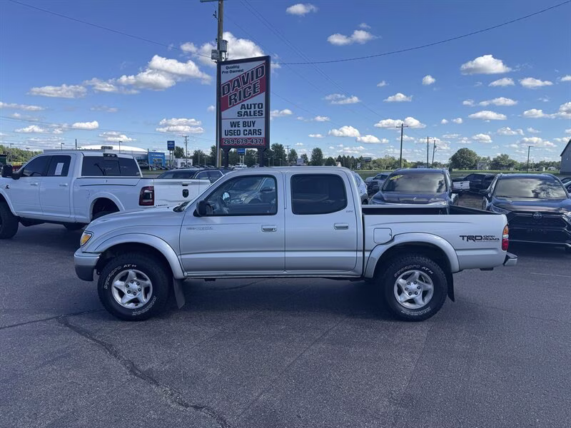 2002 Lunar Mist Metallic Toyota Tacoma PreRunner V6 RWD Truck