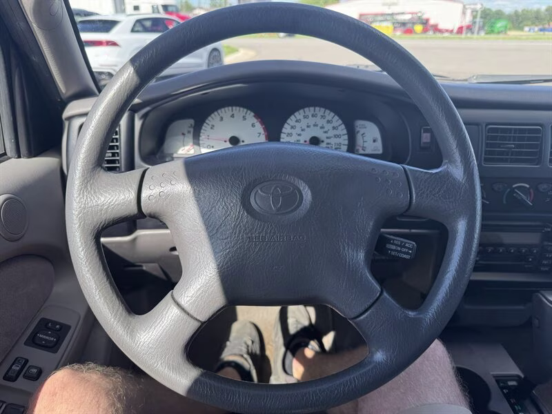 2002 Lunar Mist Metallic Toyota Tacoma PreRunner V6 RWD Truck